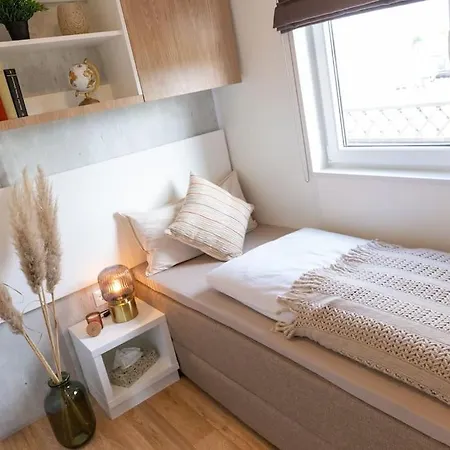 Apartament Gemuetliches, Voll Ausgestattes Tiny House Vilseck Zewnętrze zdjęcie